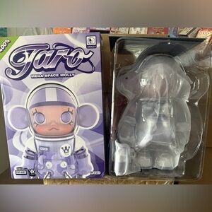 Mega Space Molly 400% Taro (open box)